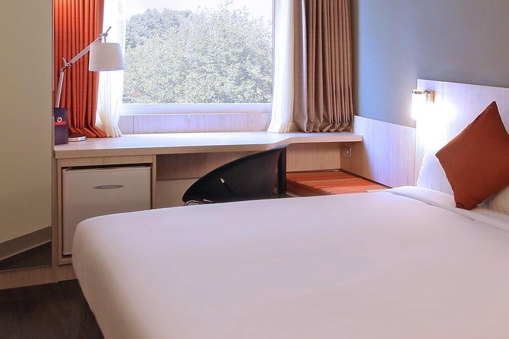 Ibis Auckland Ellerslie Hotel Exterior photo
