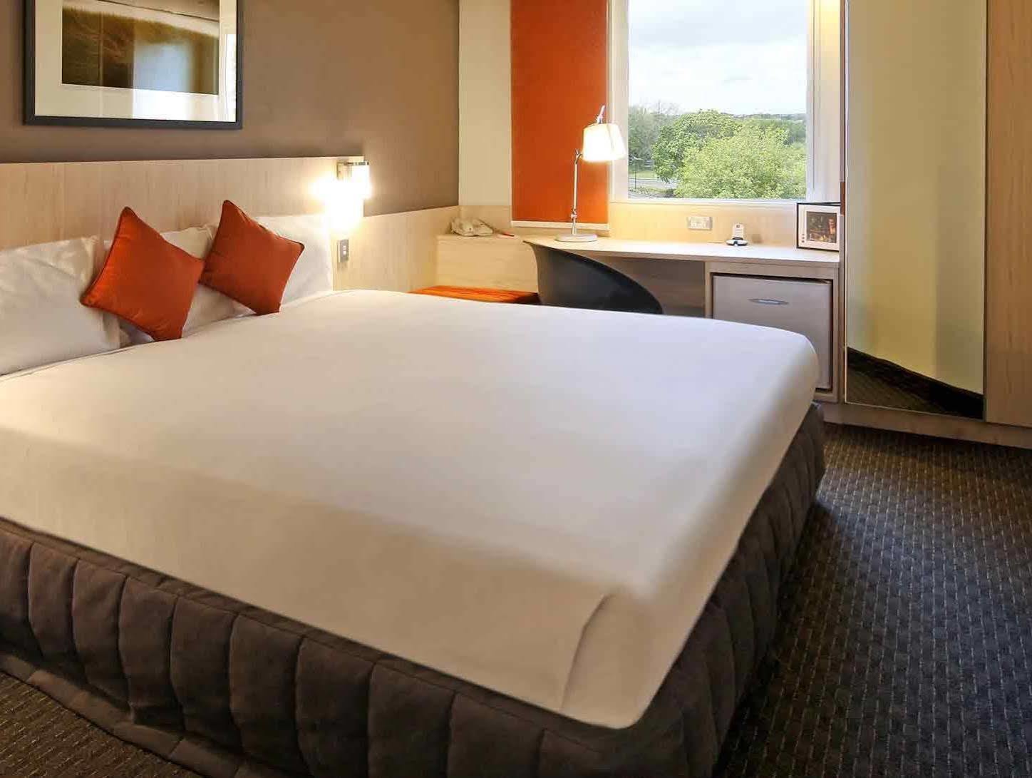 Ibis Auckland Ellerslie Hotel Exterior photo